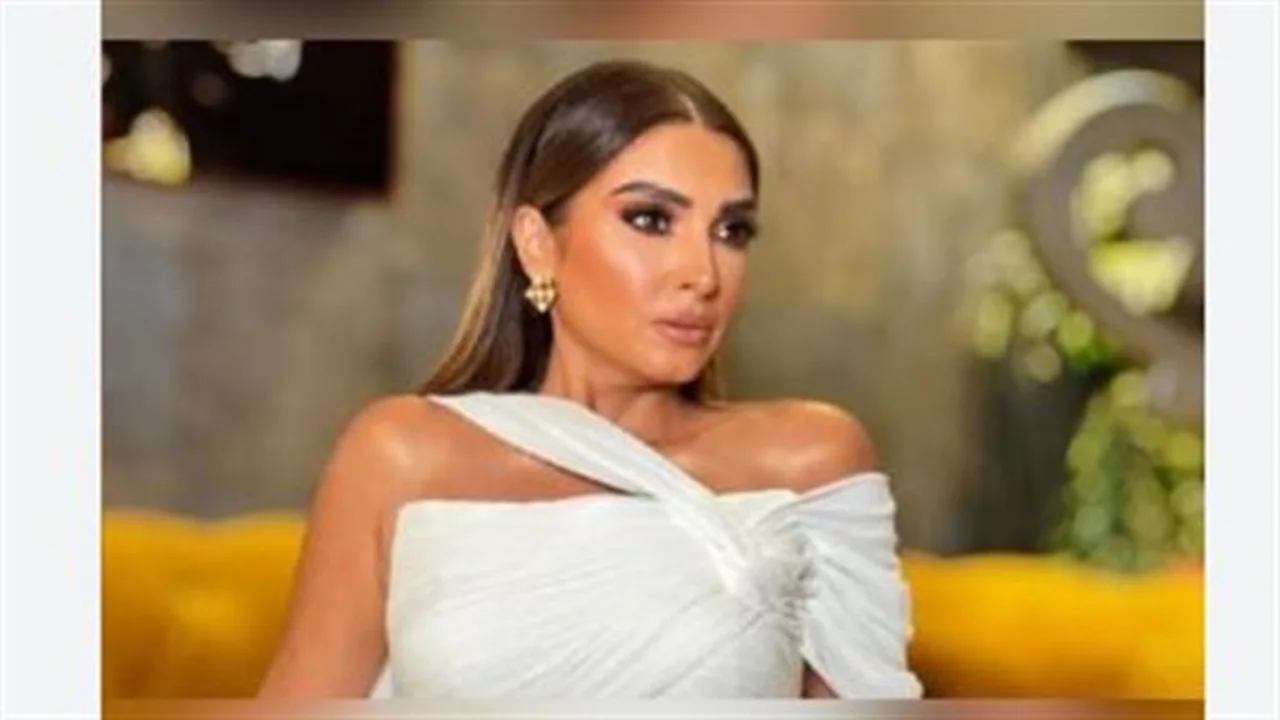 30 عاماً إبداعاً.. محطات فنية شكلت مسيرة النجمة روجينا في الدراما العربية